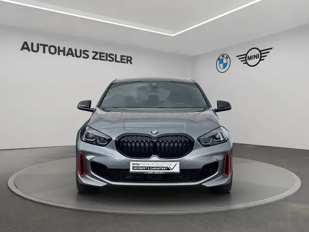 BMW 128