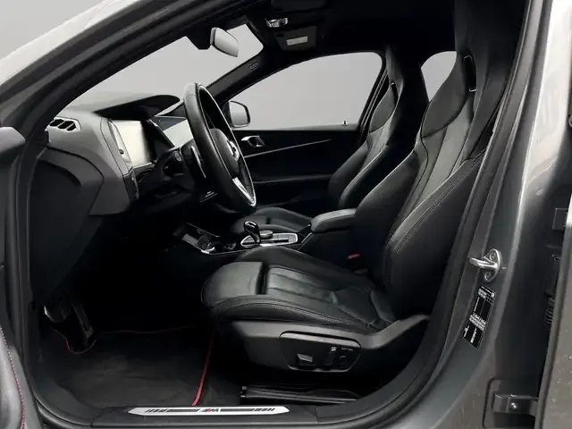 BMW 128