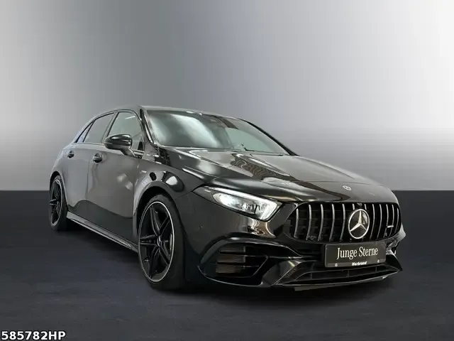 Mercedes-Benz A 45 AMG