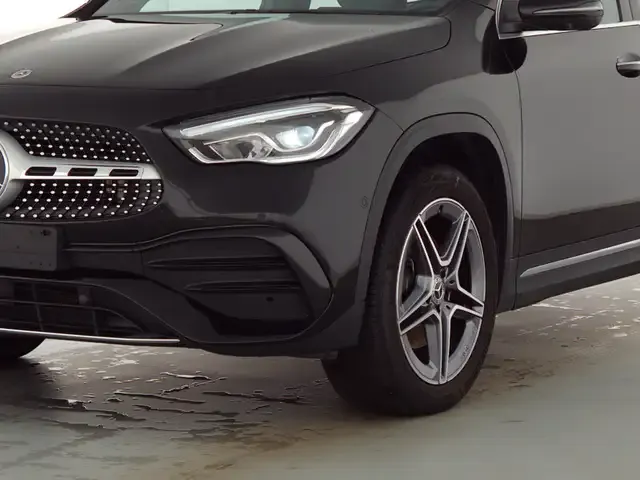 Mercedes-Benz GLA 250