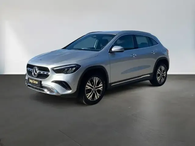 Mercedes-Benz GLA 180