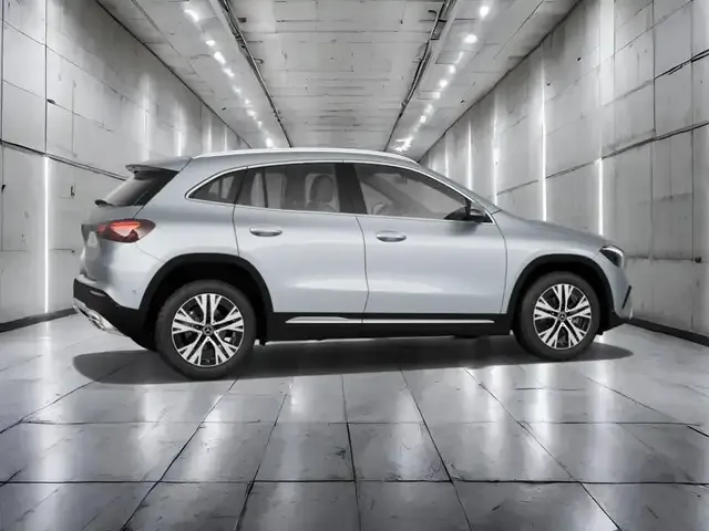 Mercedes-Benz GLA 180