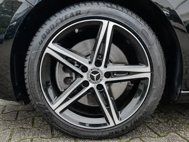 Mercedes-Benz B 250