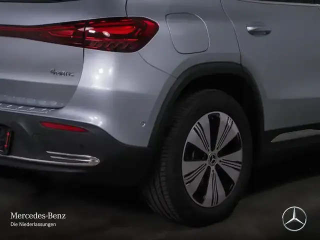 Mercedes-Benz EQA 300