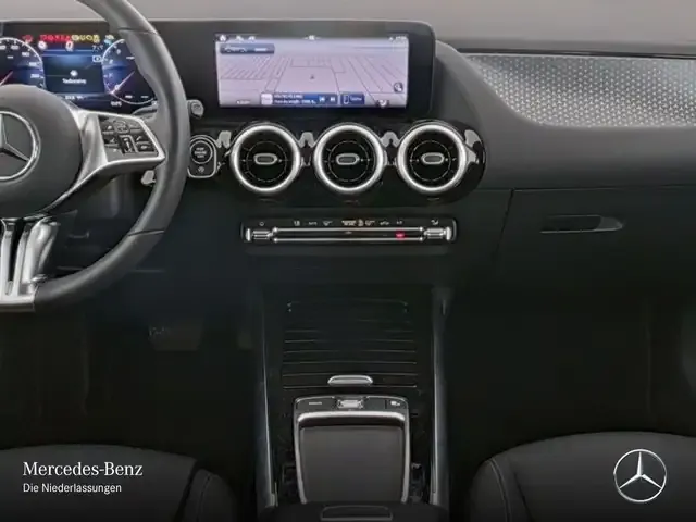 Mercedes-Benz GLA 180