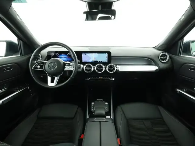 Mercedes-Benz EQB 250