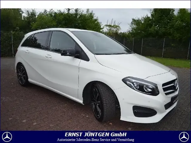 Mercedes-Benz B 200