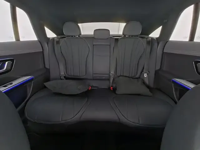 Mercedes-Benz EQE 500