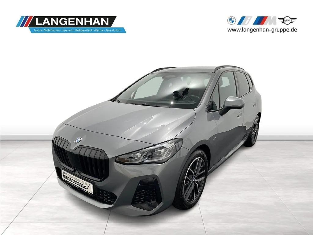 BMW 220