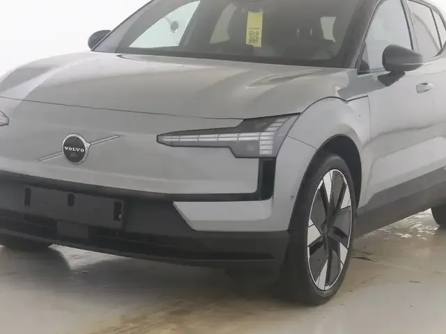 Volvo EX30