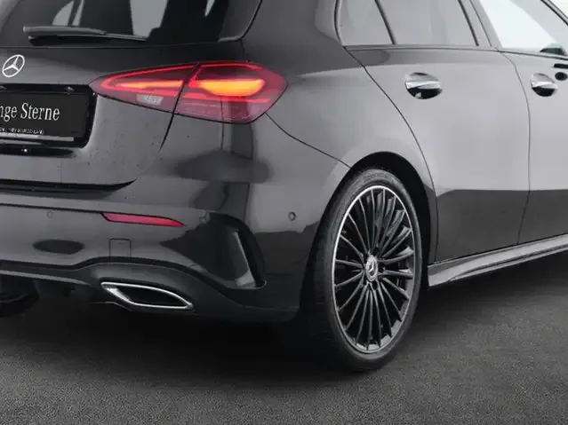 Mercedes-Benz EQA 300