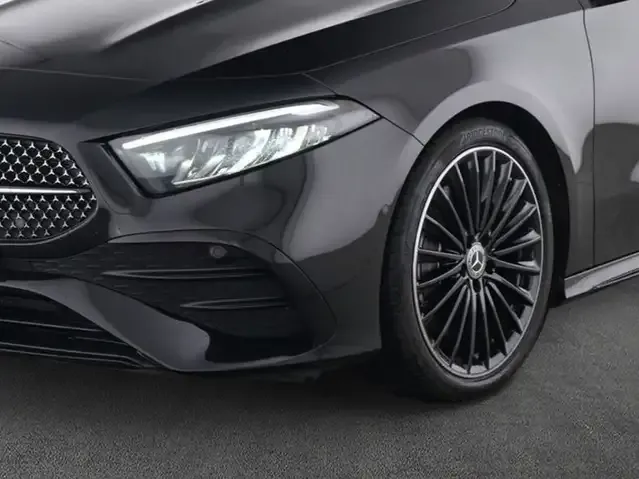 Mercedes-Benz EQA 300