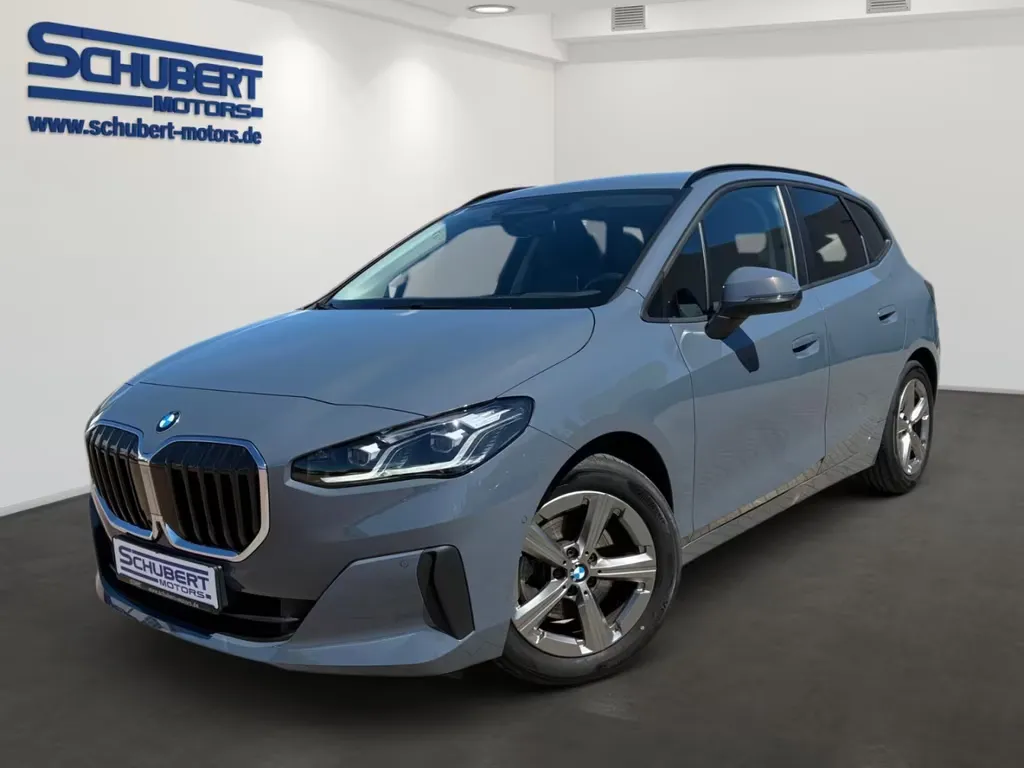 BMW 220