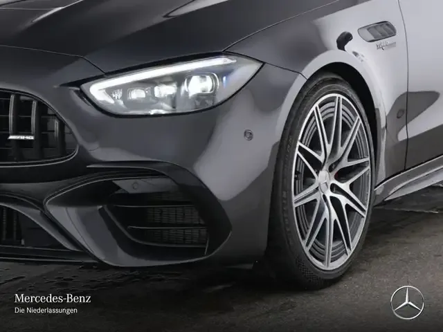 Mercedes-Benz C 63 AMG