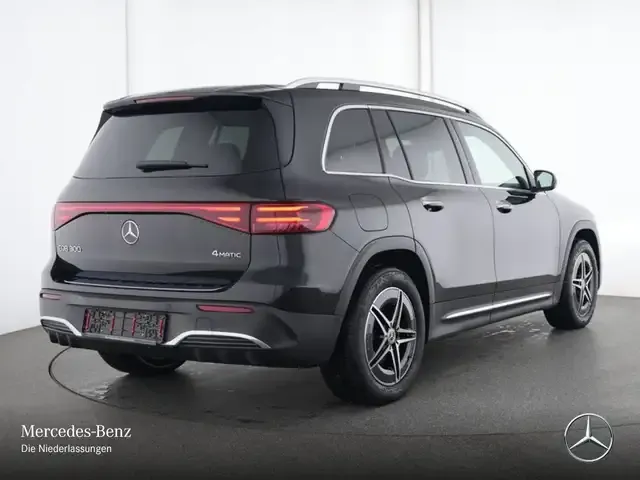 Mercedes-Benz EQB 300