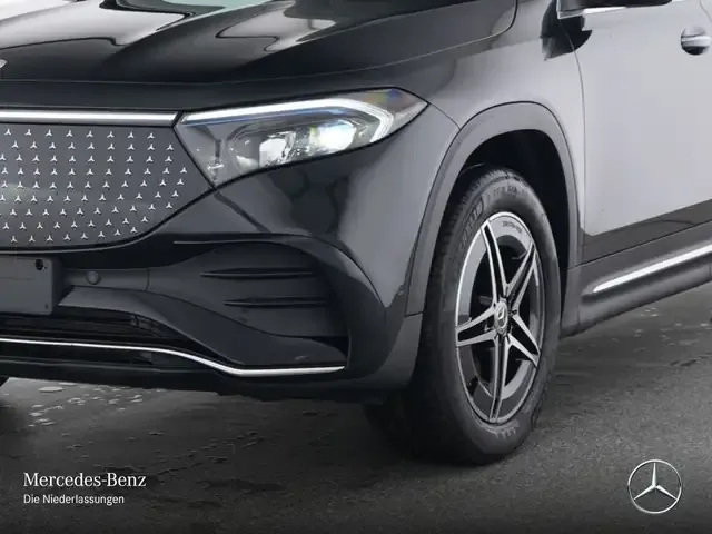 Mercedes-Benz EQB 300