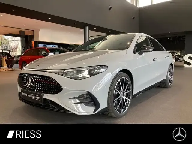 Mercedes-Benz CLA 250