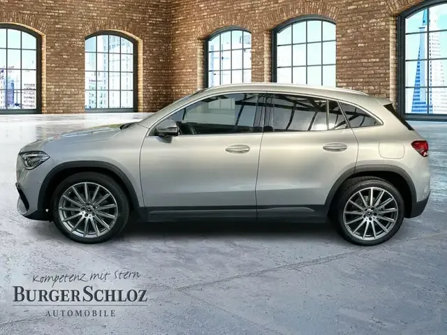Mercedes-Benz GLA 250