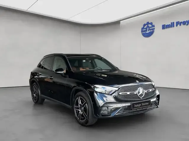 Mercedes-Benz GLC 220