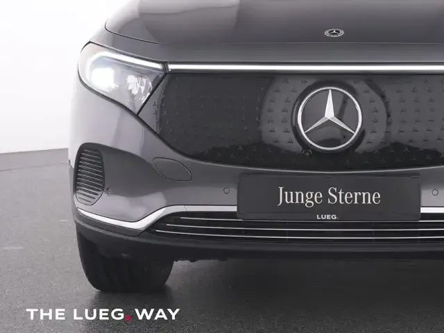 Mercedes-Benz EQA 300