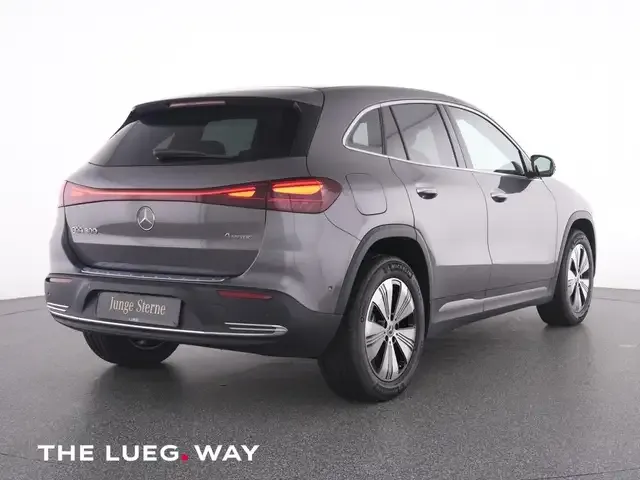 Mercedes-Benz EQA 300
