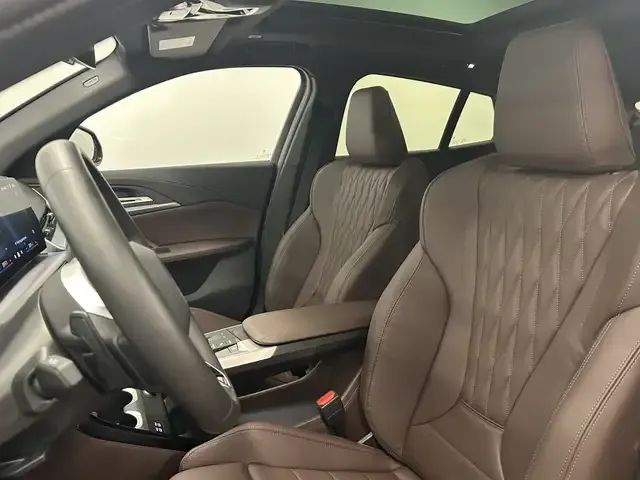BMW iX2