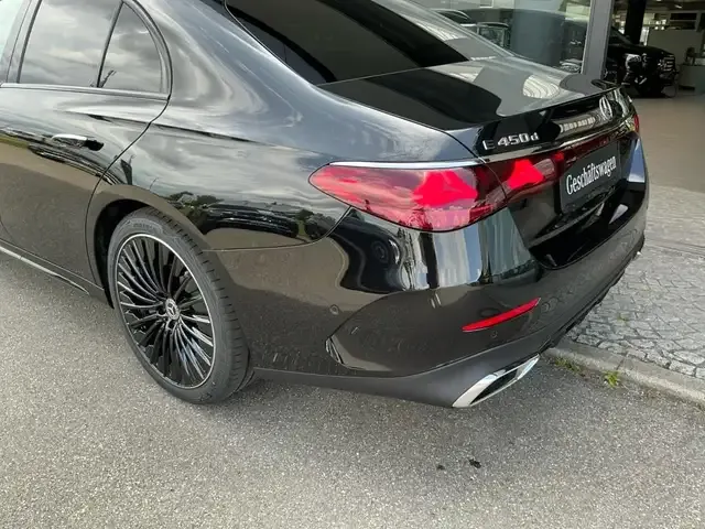 Mercedes-Benz E 450
