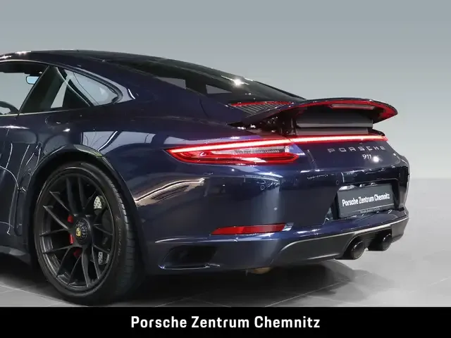 Porsche 991