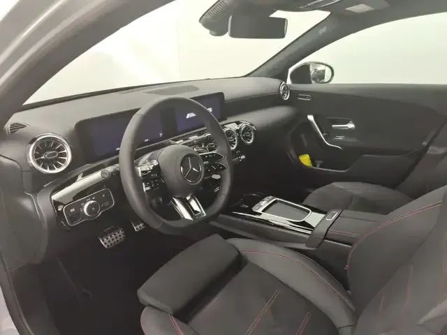 Mercedes-Benz A 35 AMG