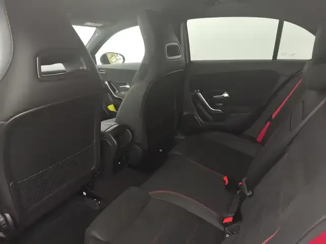 Mercedes-Benz A 35 AMG