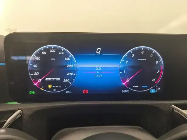 Mercedes-Benz A 35 AMG