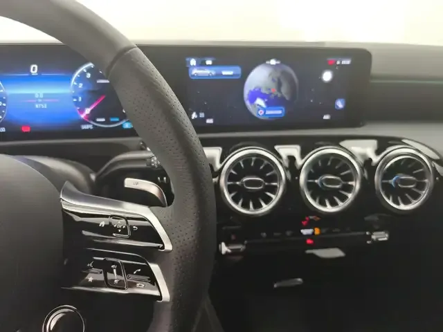 Mercedes-Benz A 35 AMG