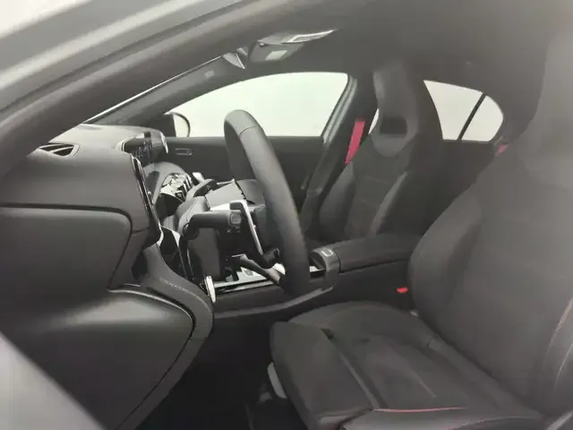 Mercedes-Benz A 35 AMG