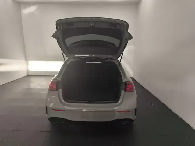 Mercedes-Benz A 35 AMG