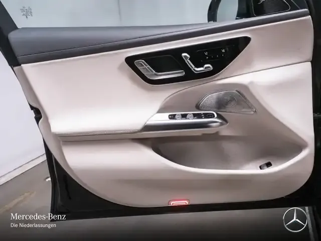 Mercedes-Benz E 400