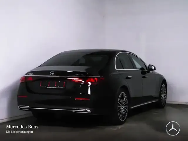 Mercedes-Benz E 400