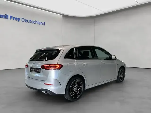 Mercedes-Benz B 250
