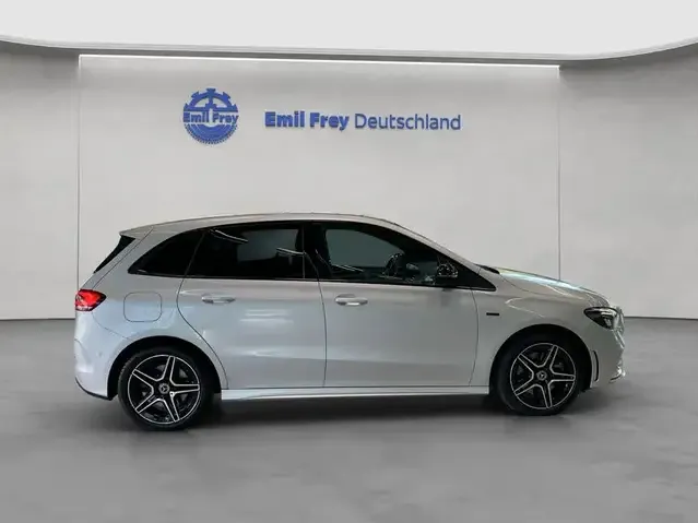 Mercedes-Benz B 250