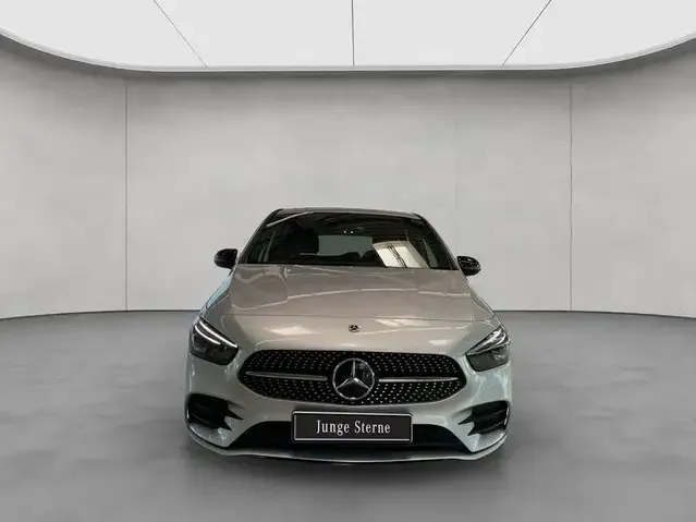 Mercedes-Benz B 250