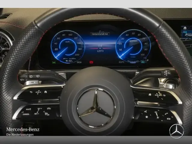 Mercedes-Benz EQB 350