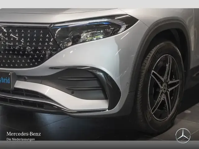 Mercedes-Benz EQB 350