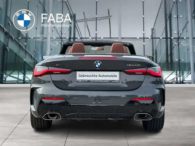 BMW 440