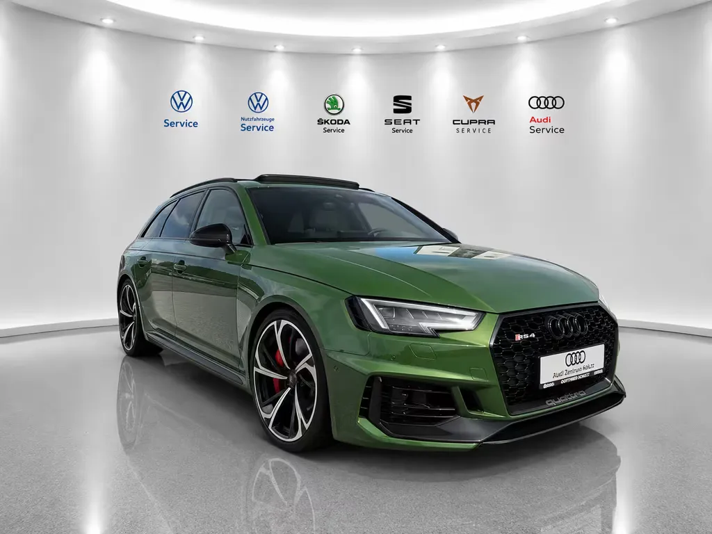Audi RS4