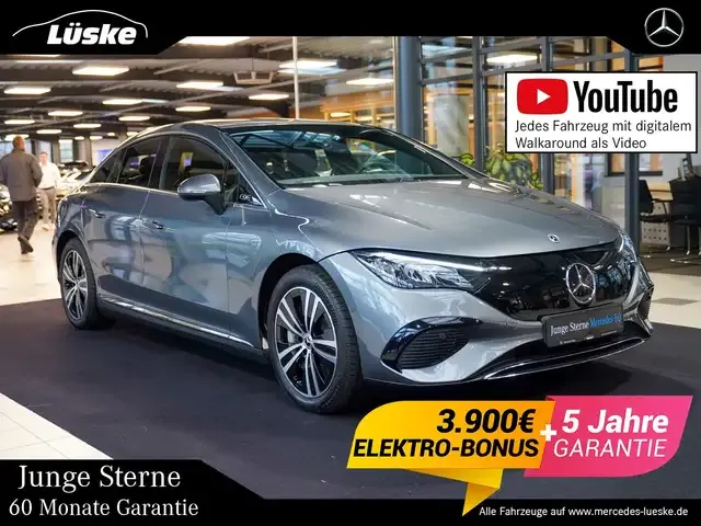 Mercedes-Benz EQE 300