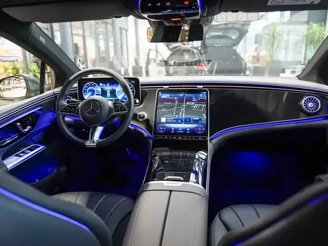 Mercedes-Benz EQE 300