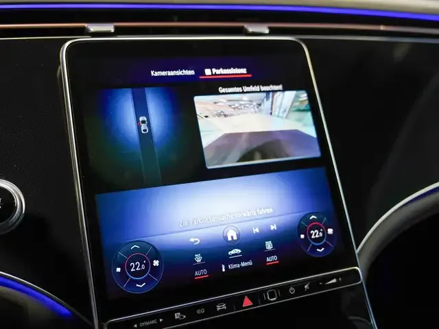 Mercedes-Benz EQE 300