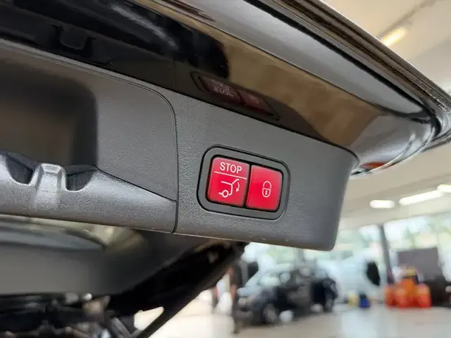 Mercedes-Benz EQB 300