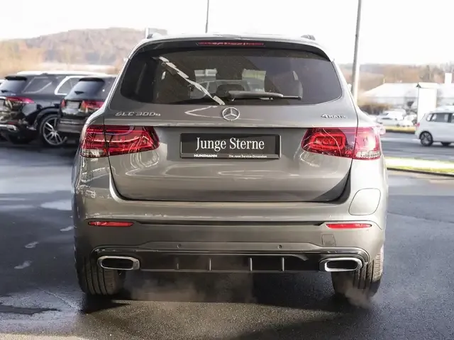 Mercedes-Benz GLC 300