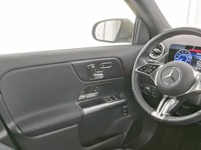 Mercedes-Benz EQA 350