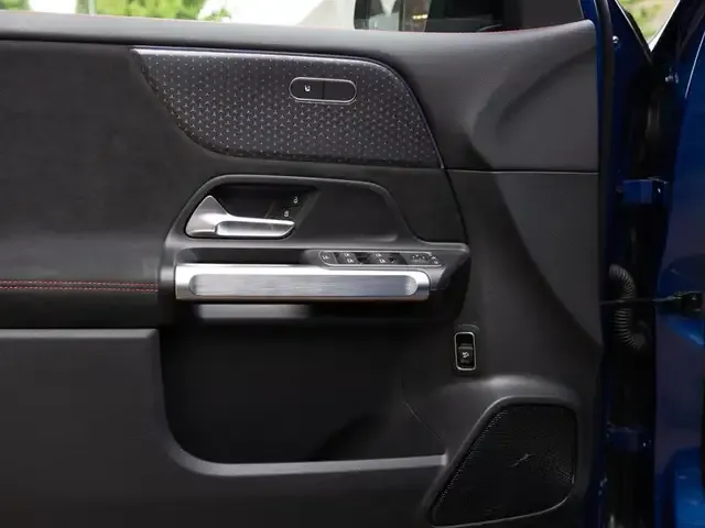Mercedes-Benz GLB 250